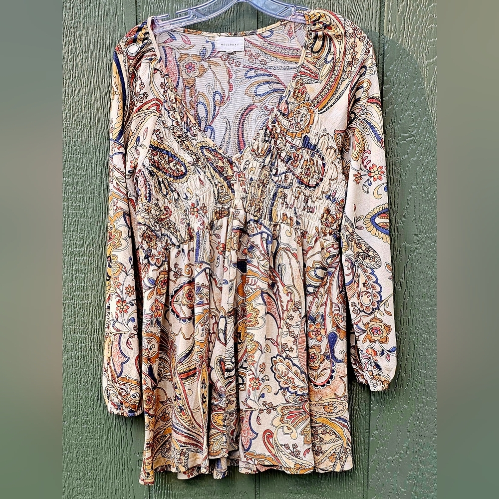Melloday Gorgeous Shirt Size Medium